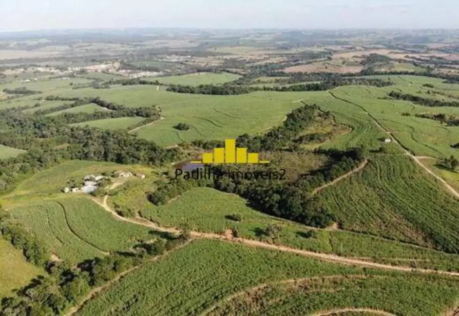 Foto 9 de Fazenda / Haras com 6 quartos à venda, 119m2 em Centro, Capela Do Alto - SP