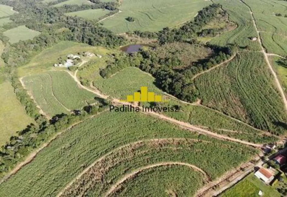 Foto 5 de Fazenda / Haras com 6 quartos à venda, 119m2 em Centro, Capela Do Alto - SP