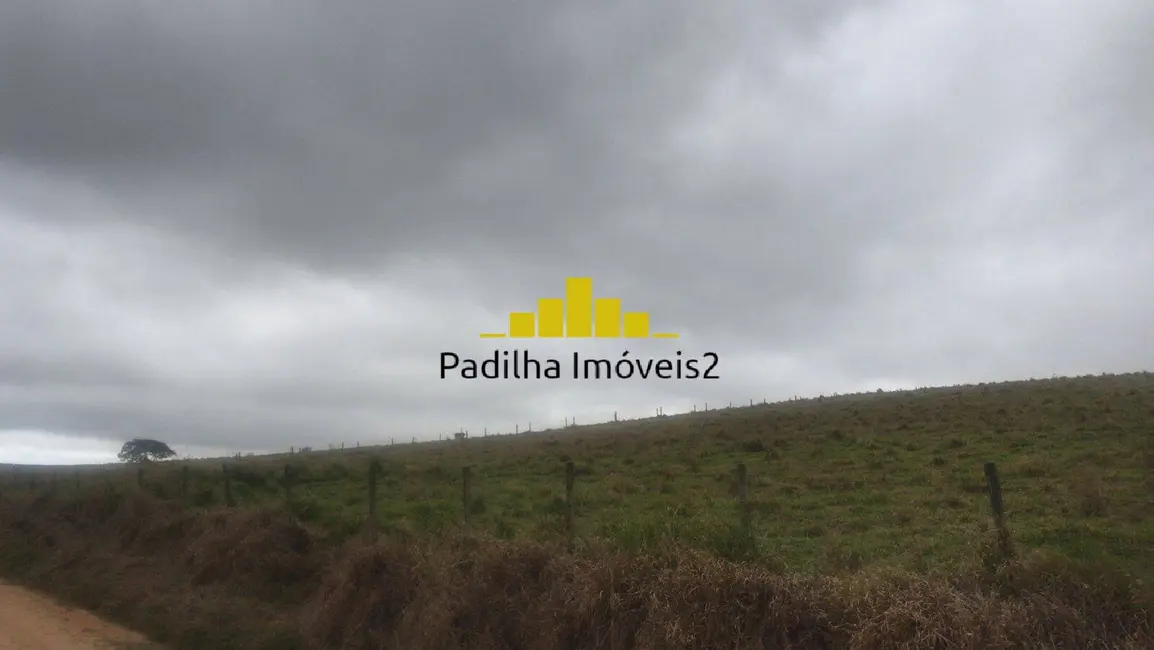 Foto 3 de Fazenda / Haras com 2 quartos à venda, 59m2 em Centro, Sao Miguel Arcanjo - SP