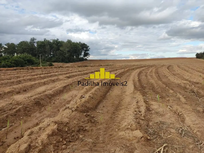 Foto 5 de Fazenda / Haras à venda, 109m2 em Tiete - SP