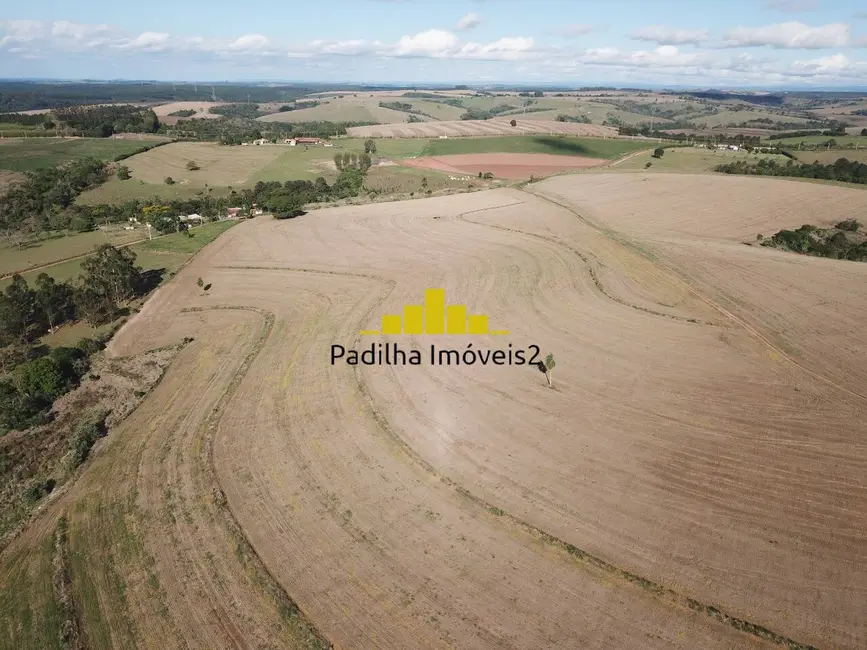 Foto 8 de Sítio / Rancho com 5 quartos à venda, 39m2 em Centro, Itapetininga - SP