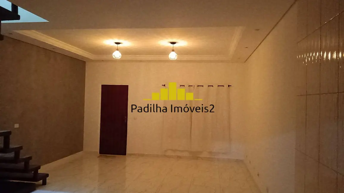 Casa com 3 quartos à venda, 130m2 em Jardim Santa Catarina, Sorocaba - SP - imagem 2 Foto 2 de Casa com 3 quartos à venda, 130m2 em Jardim Santa Catarina, Sorocaba - SP