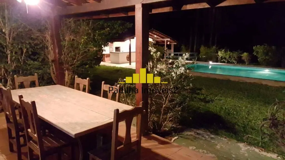 Sítio / Rancho com 3 quartos à venda, 9m2 em Centro, Sarapui - SP - imagem 8 Foto 8 de Sítio / Rancho com 3 quartos à venda, 9m2 em Centro, Sarapui - SP