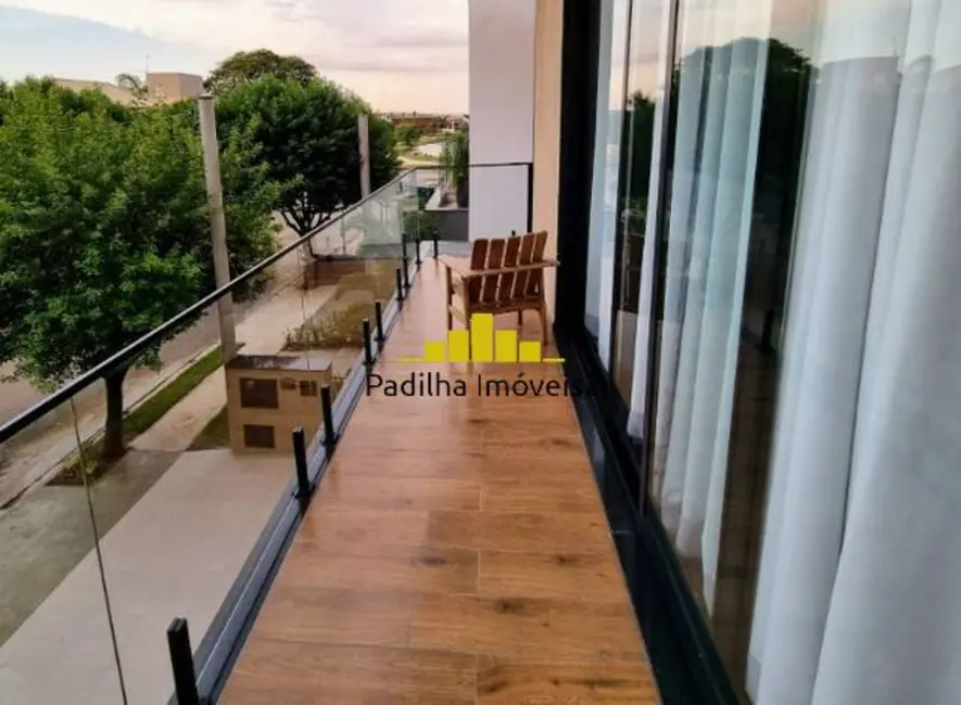 Casa de Condomínio com 3 quartos à venda, 275m2 em Ibiti Royal Park, Sorocaba - SP - imagem 5 Foto 5 de Casa de Condomínio com 3 quartos à venda, 275m2 em Ibiti Royal Park, Sorocaba - SP