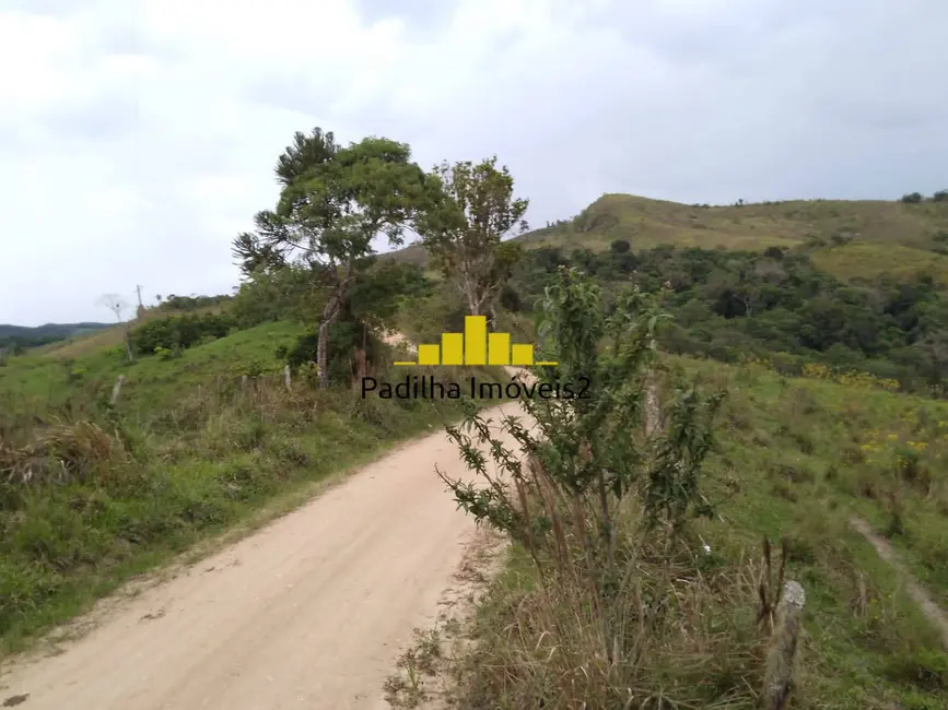 Foto 2 de Fazenda / Haras à venda, 140m2 em Centro, Itapeva - SP