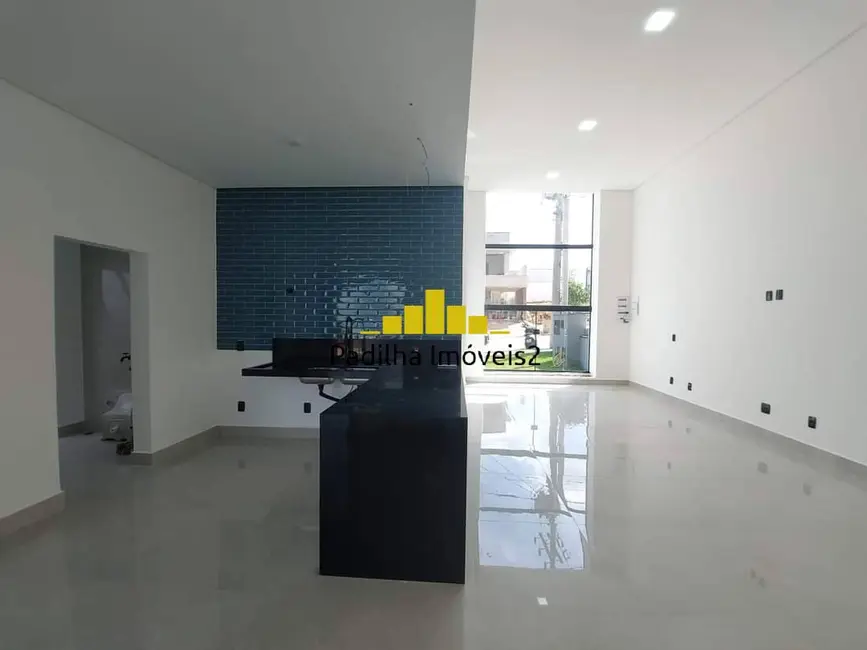 Casa de Condomínio com 3 quartos à venda, 267m2 em Sorocaba - SP - imagem 2 Foto 2 de Casa de Condomínio com 3 quartos à venda, 267m2 em Sorocaba - SP