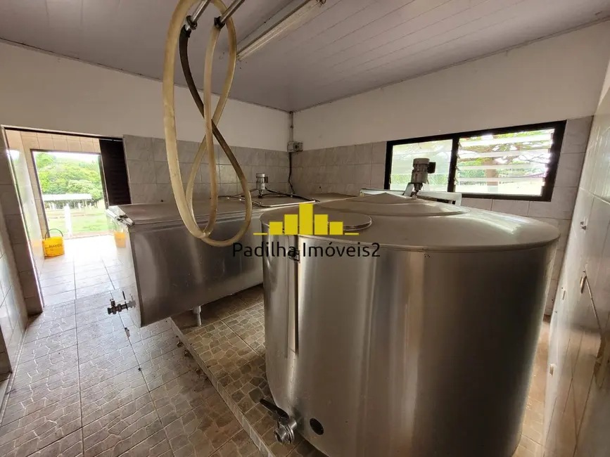 Foto 4 de Fazenda / Haras à venda, 60m2 em Angatuba - SP