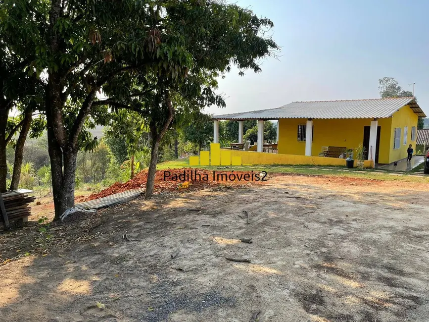 Chácara com 2 quartos à venda, 6000m2 em Centro, Capela Do Alto - SP - imagem 9 Foto 9 de Chácara com 2 quartos à venda, 6000m2 em Centro, Capela Do Alto - SP