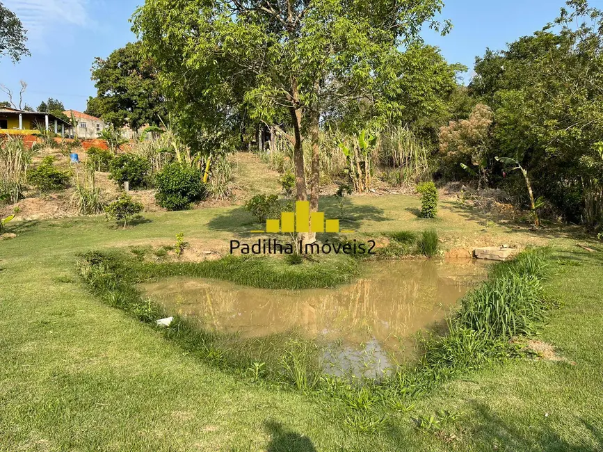 Chácara com 2 quartos à venda, 6000m2 em Centro, Capela Do Alto - SP - imagem 7 Foto 7 de Chácara com 2 quartos à venda, 6000m2 em Centro, Capela Do Alto - SP