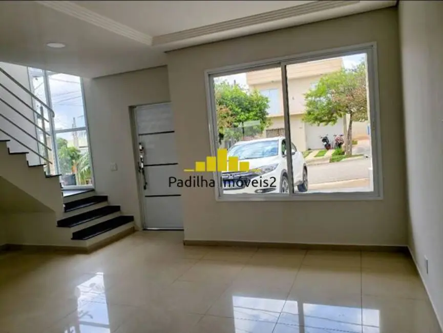 Foto 1 de Casa de Condomínio com 3 quartos à venda, 200m2 em Horto Florestal, Sorocaba - SP