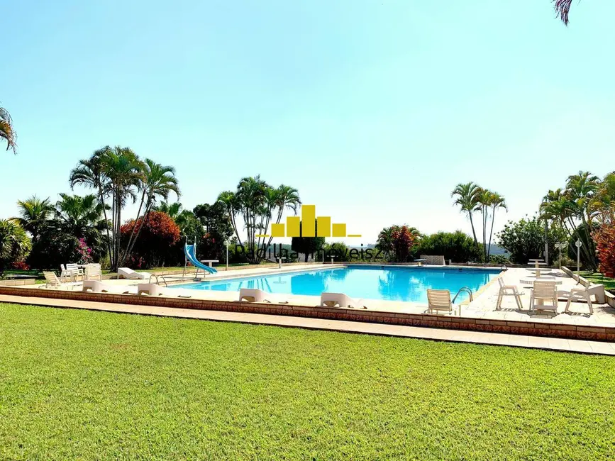 Chácara à venda, 23m2 em Centro, Sarapui - SP - imagem 5 Foto 5 de Chácara à venda, 23m2 em Centro, Sarapui - SP