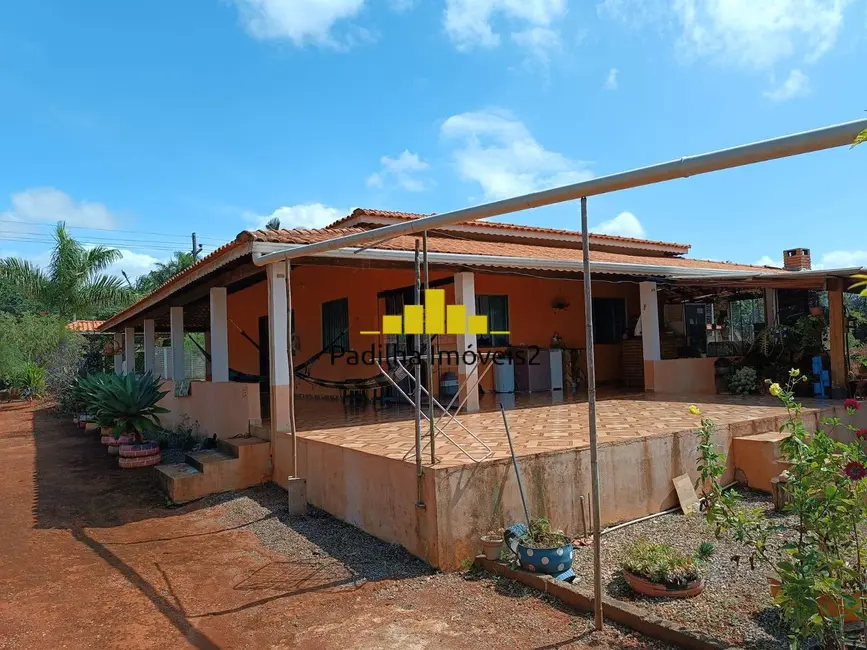 Chácara com 4 quartos à venda, 2432m2 em Pilar Do Sul - SP - imagem 3 Foto 3 de Chácara com 4 quartos à venda, 2432m2 em Pilar Do Sul - SP