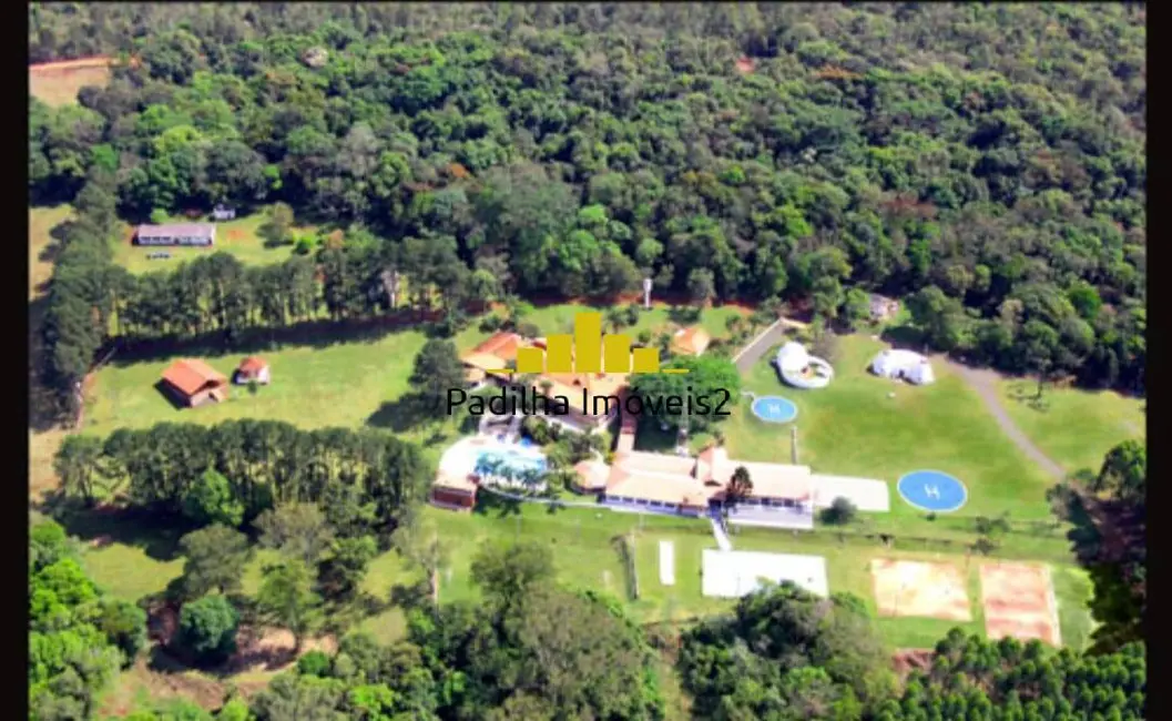 Foto 1 de Chácara com 10 quartos à venda, 145200m2 em Centro, Botucatu - SP