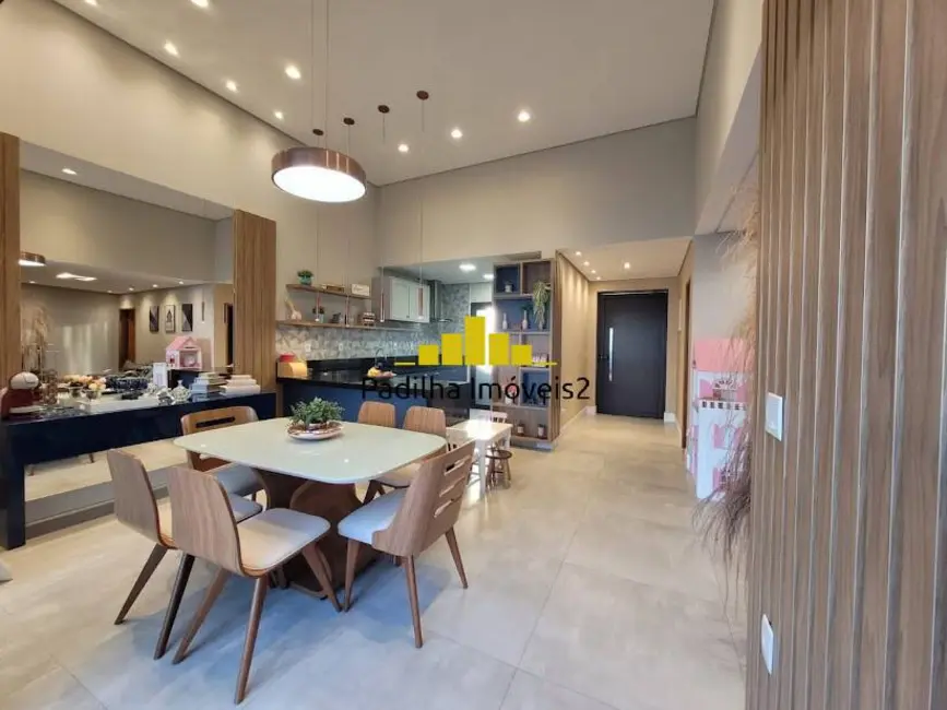 Casa de Condomínio com 3 quartos à venda, 180m2 em Cajuru do Sul, Sorocaba - SP - imagem 7 Foto 7 de Casa de Condomínio com 3 quartos à venda, 180m2 em Cajuru do Sul, Sorocaba - SP