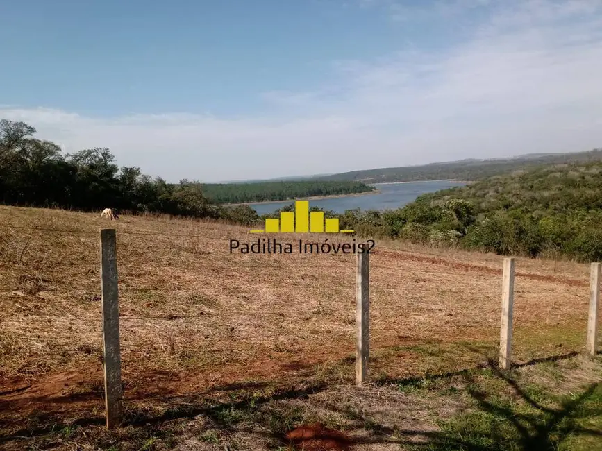 Foto 4 de Fazenda / Haras à venda, 75m2 em Paranapanema - SP