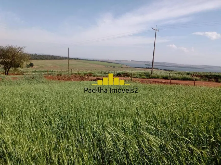 Foto 7 de Fazenda / Haras à venda, 75m2 em Paranapanema - SP