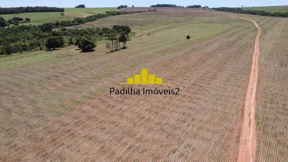 Foto 2 de Fazenda / Haras à venda, 68m2 em Centro, Itai - SP