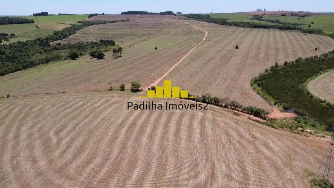 Foto 3 de Fazenda / Haras à venda, 68m2 em Centro, Itai - SP