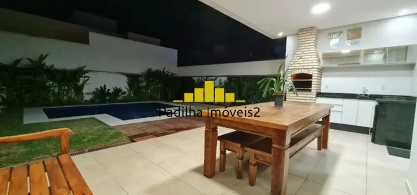 Casa de Condomínio com 3 quartos à venda, 180m2 em Sorocaba - SP - imagem 2 Foto 2 de Casa de Condomínio com 3 quartos à venda, 180m2 em Sorocaba - SP