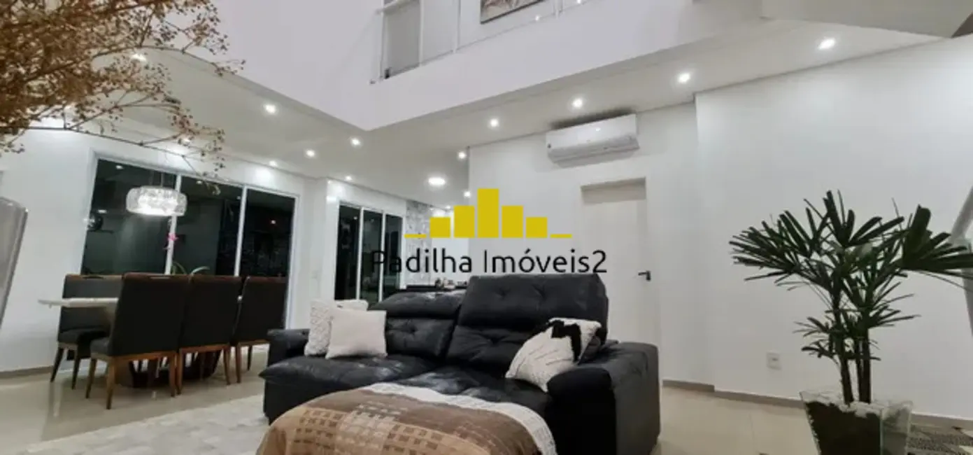 Casa de Condomínio com 3 quartos à venda, 180m2 em Sorocaba - SP - imagem 1 Foto 1 de Casa de Condomínio com 3 quartos à venda, 180m2 em Sorocaba - SP
