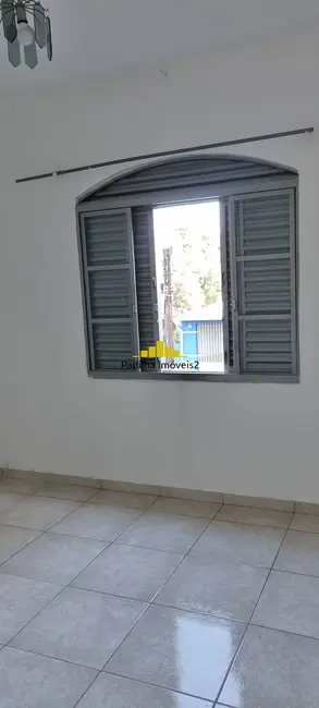Casa com 2 quartos à venda, 300m2 em Jardim Vera Cruz, Sorocaba - SP - imagem 2 Foto 2 de Casa com 2 quartos à venda, 300m2 em Jardim Vera Cruz, Sorocaba - SP