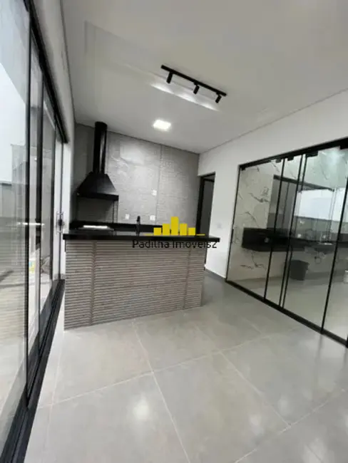 Foto 5 de Casa de Condomínio com 3 quartos à venda, 300m2 em Aparecidinha, Sorocaba - SP