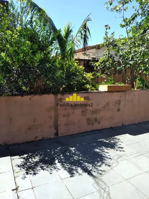 Casa com 2 quartos à venda, 320m2 em Centro, Itanhaem - SP - imagem 5 Foto 5 de Casa com 2 quartos à venda, 320m2 em Centro, Itanhaem - SP