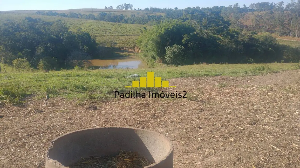 Foto 2 de Fazenda / Haras à venda, 67m2 em Jardim Marabá, Itapetininga - SP