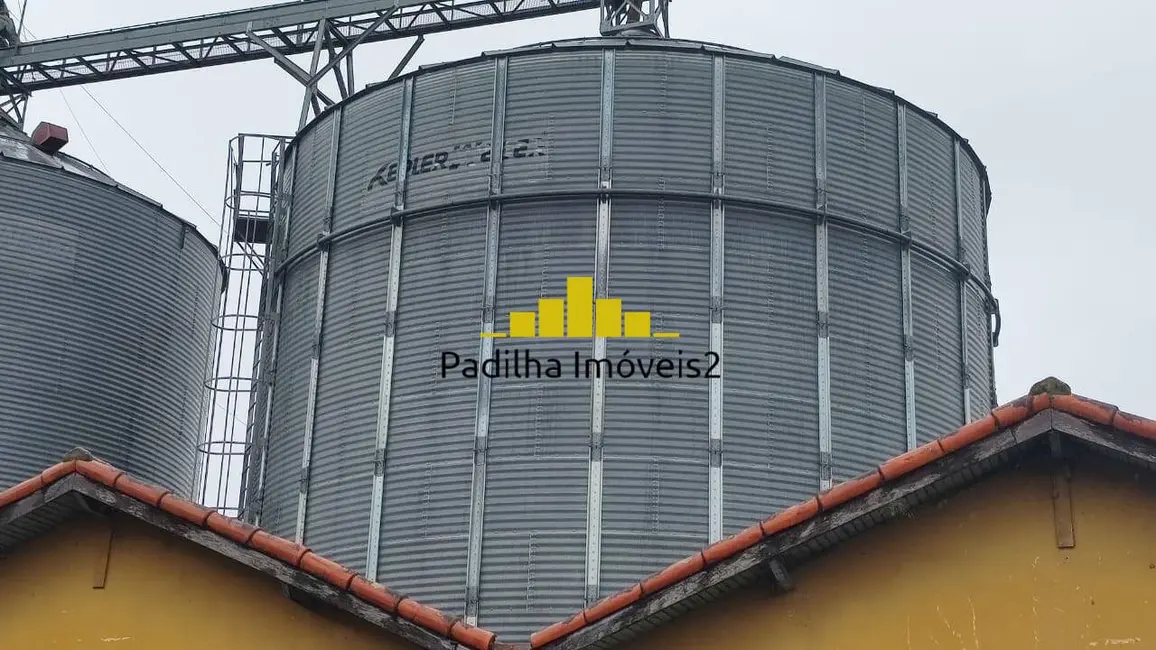 Foto 3 de Fazenda / Haras à venda, 174m2 em Capela Do Alto - SP