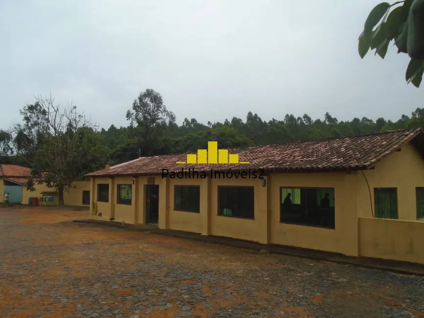 Foto 7 de Fazenda / Haras à venda, 530m2 em Centro, Piumhi - MG