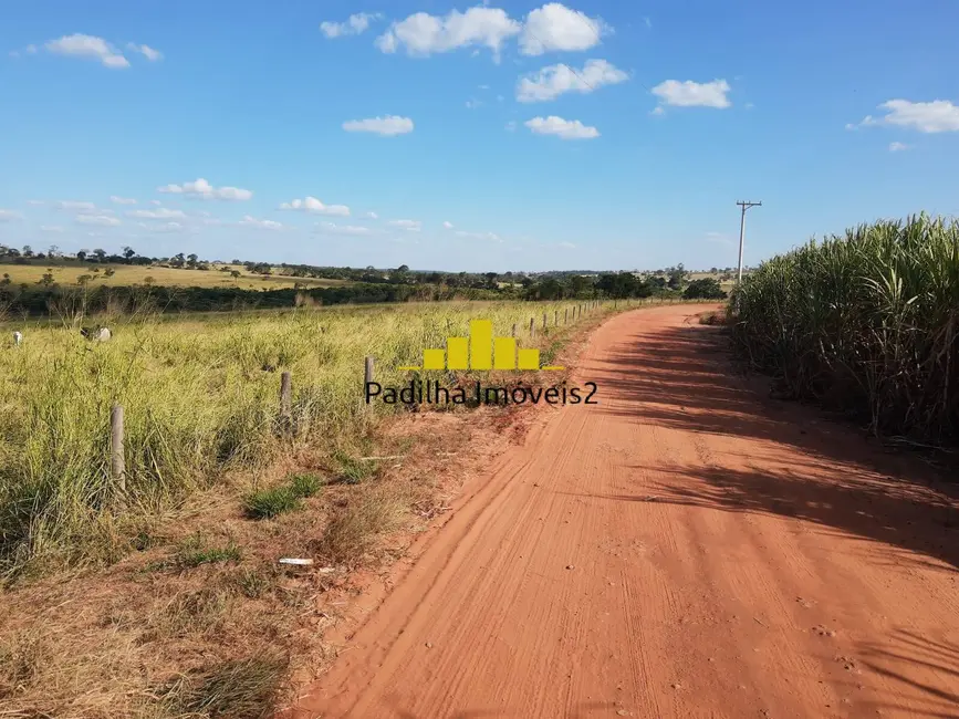 Foto 5 de Chácara à venda, 109m2 em Centro, Guzolandia - SP