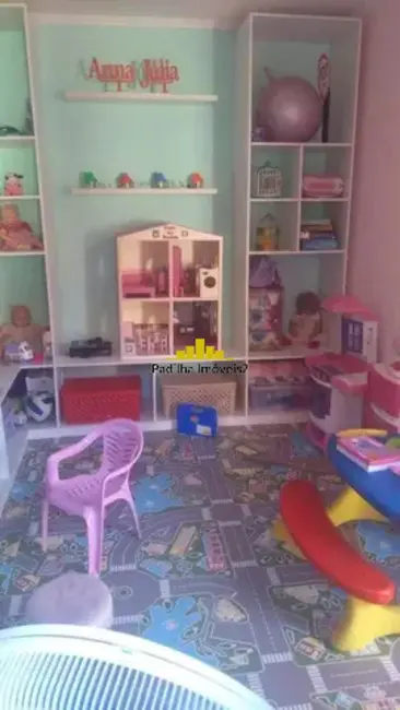 Casa com 3 quartos à venda, 250m2 em Jardim Wanel Ville V, Sorocaba - SP - imagem 5 Foto 5 de Casa com 3 quartos à venda, 250m2 em Jardim Wanel Ville V, Sorocaba - SP