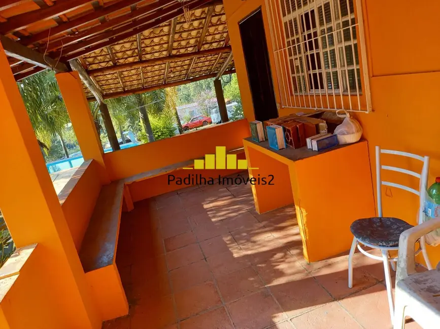 Chácara com 3 quartos à venda em Capela Do Alto - SP - imagem 3 Foto 3 de Chácara com 3 quartos à venda em Capela Do Alto - SP