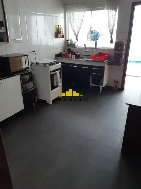 Casa com 2 quartos à venda, 132m2 em Jardim Residencial Villa Amato, Sorocaba - SP - imagem 3 Foto 3 de Casa com 2 quartos à venda, 132m2 em Jardim Residencial Villa Amato, Sorocaba - SP