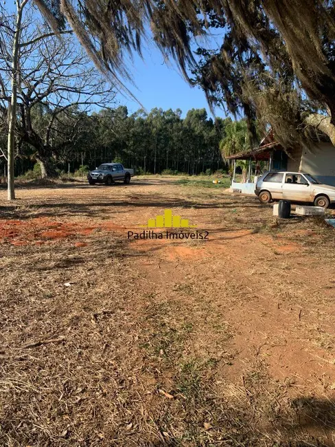 Sítio / Rancho à venda em Itapetininga - SP - imagem 6 Foto 6 de Sítio / Rancho à venda em Itapetininga - SP