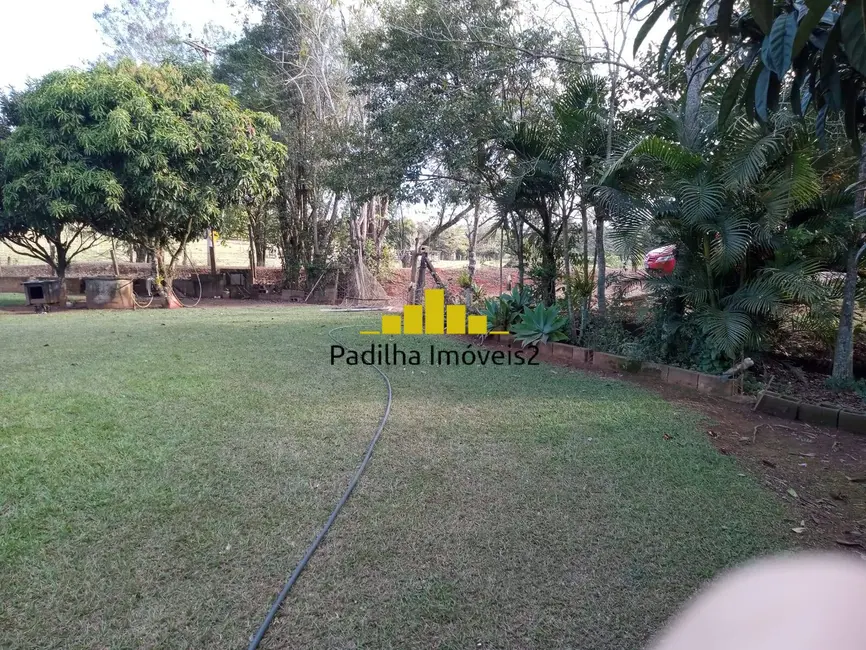 Chácara com 3 quartos à venda, 8300m2 em Capela Do Alto - SP - imagem 3 Foto 3 de Chácara com 3 quartos à venda, 8300m2 em Capela Do Alto - SP