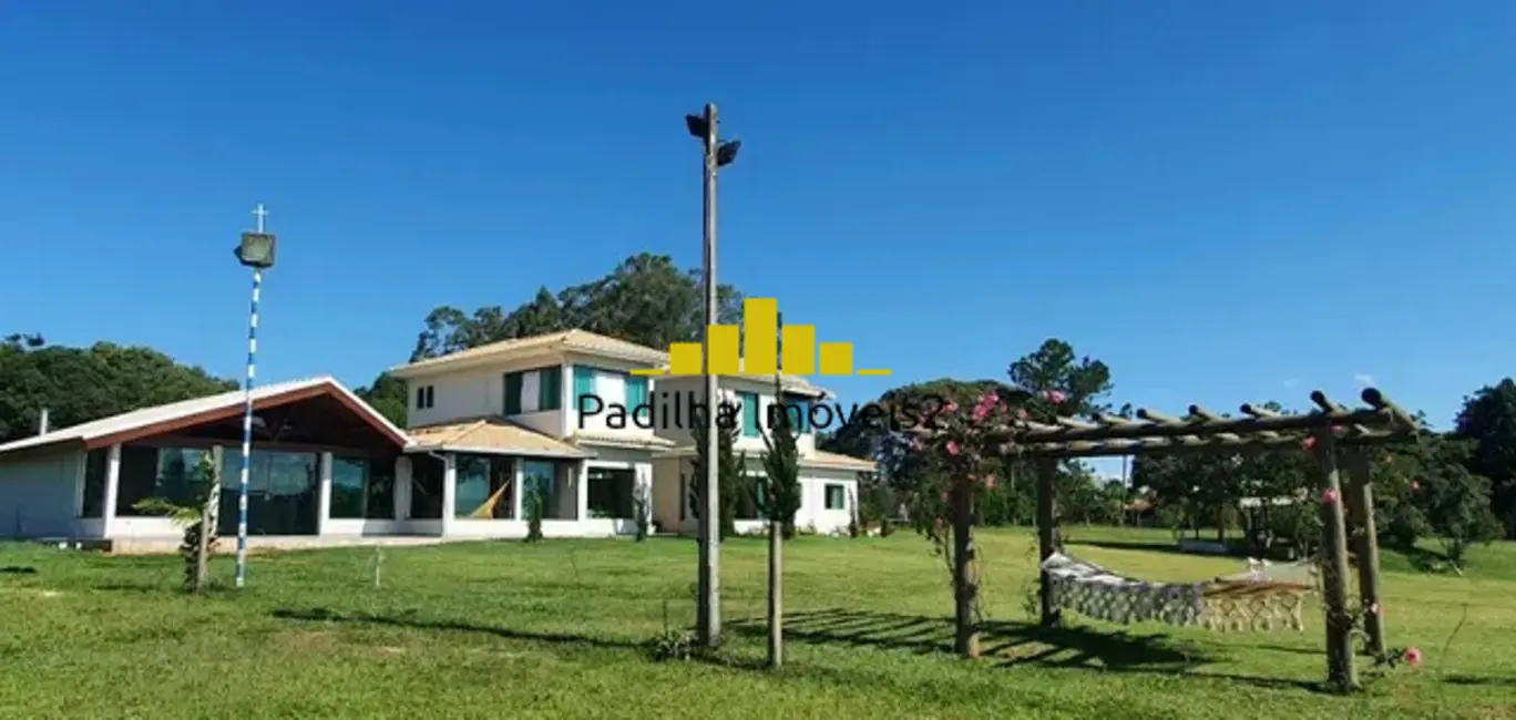 Sítio / Rancho com 5 quartos à venda, 36000m2 em Centro, Sarapui - SP - imagem 4 Foto 4 de Sítio / Rancho com 5 quartos à venda, 36000m2 em Centro, Sarapui - SP