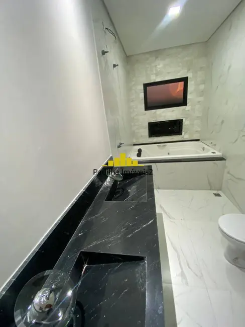 Casa de Condomínio com 3 quartos à venda, 250m2 em Sorocaba - SP - imagem 4 Foto 4 de Casa de Condomínio com 3 quartos à venda, 250m2 em Sorocaba - SP