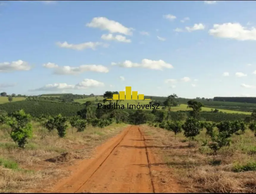 Foto 8 de Fazenda / Haras à venda, 170m2 em Angatuba - SP