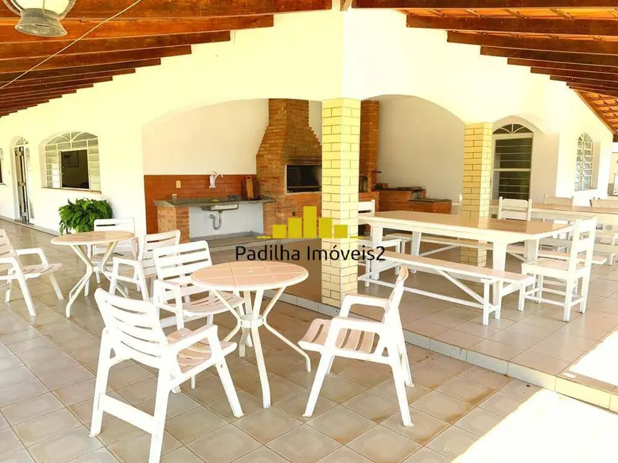 Sítio / Rancho à venda, 23m2 em Centro, Sarapui - SP - imagem 3 Foto 3 de Sítio / Rancho à venda, 23m2 em Centro, Sarapui - SP