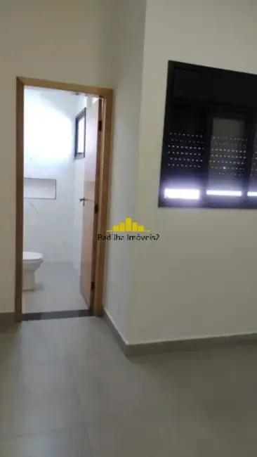 Casa de Condomínio com 3 quartos à venda, 178m2 em Cajuru do Sul, Sorocaba - SP - imagem 4 Foto 4 de Casa de Condomínio com 3 quartos à venda, 178m2 em Cajuru do Sul, Sorocaba - SP