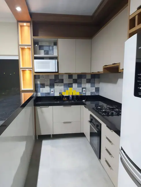 Chácara com 3 quartos à venda, 4200m2 em Iperozinho, Capela Do Alto - SP - imagem 7 Foto 7 de Chácara com 3 quartos à venda, 4200m2 em Iperozinho, Capela Do Alto - SP