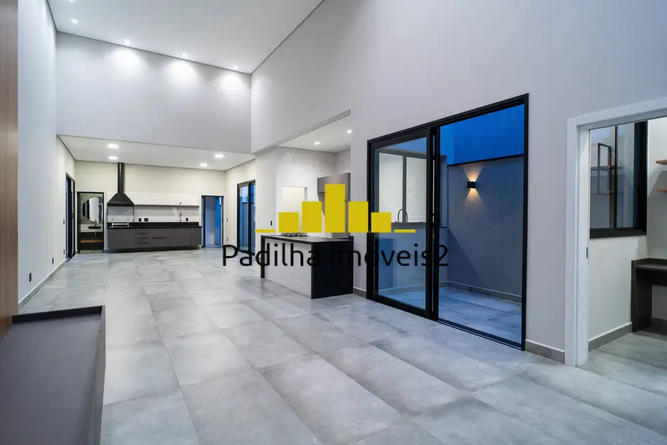 Casa com 3 quartos à venda, 212m2 em Jardim Residencial Chácara Ondina, Sorocaba - SP - imagem 8 Foto 8 de Casa com 3 quartos à venda, 212m2 em Jardim Residencial Chácara Ondina, Sorocaba - SP