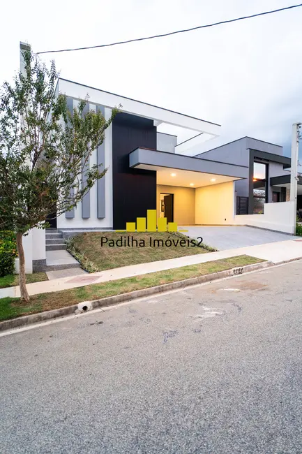 Casa com 3 quartos à venda, 212m2 em Jardim Residencial Chácara Ondina, Sorocaba - SP - imagem 5 Foto 5 de Casa com 3 quartos à venda, 212m2 em Jardim Residencial Chácara Ondina, Sorocaba - SP