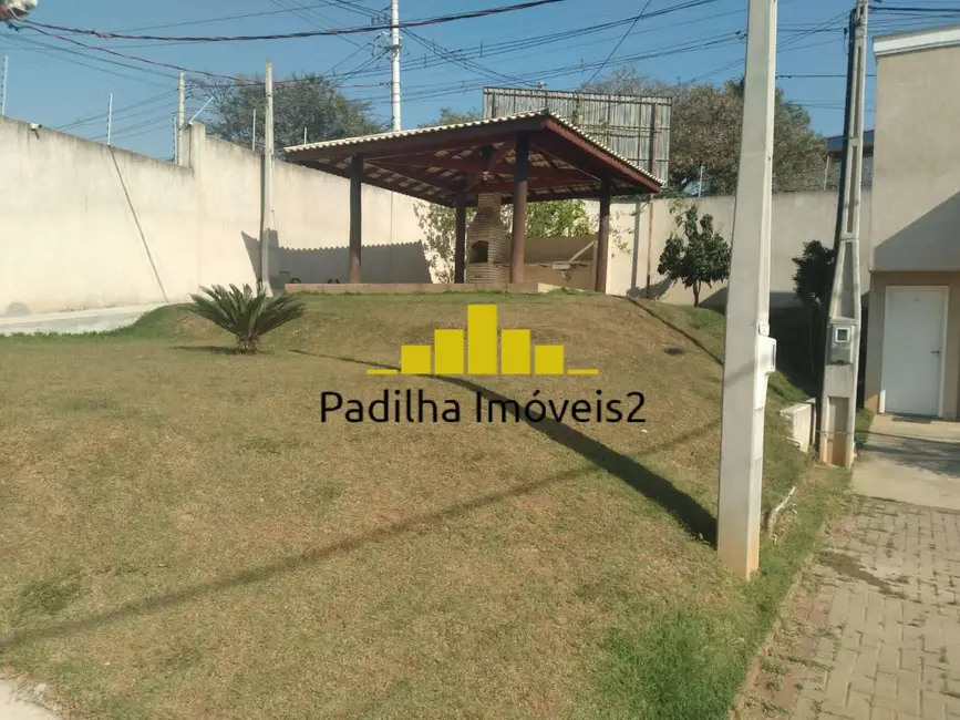 Sobrado com 2 quartos à venda e para alugar em Vila Mineirão, Sorocaba - SP - imagem 3 Foto 3 de Sobrado com 2 quartos à venda e para alugar em Vila Mineirão, Sorocaba - SP