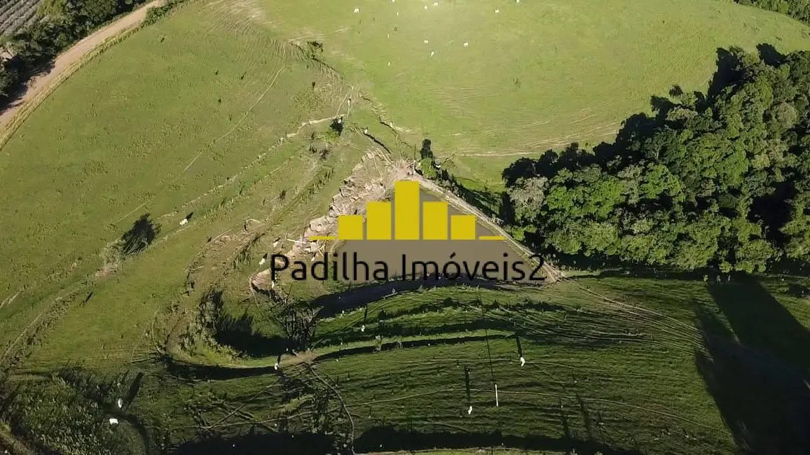 Foto 4 de Chácara com 4 quartos à venda, 11m2 em Centro, Angatuba - SP