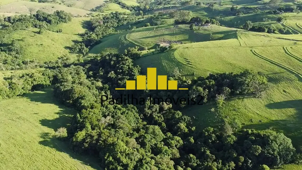 Foto 6 de Chácara com 4 quartos à venda, 11m2 em Centro, Angatuba - SP