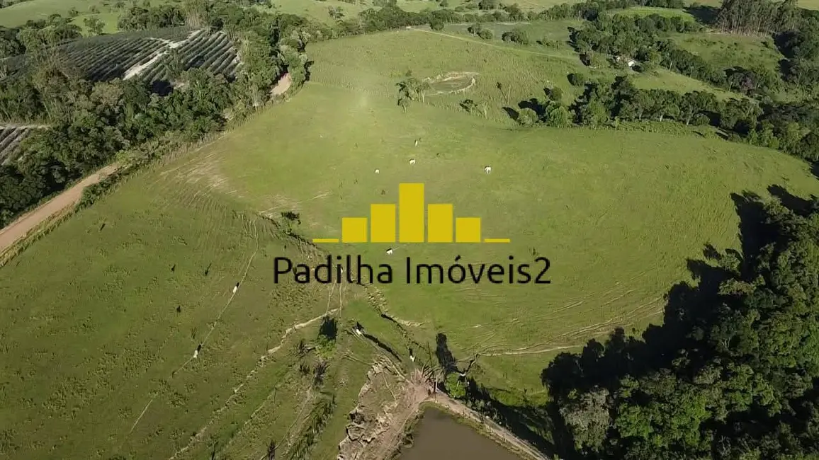 Foto 8 de Chácara com 4 quartos à venda, 11m2 em Centro, Angatuba - SP