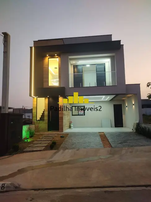 Sobrado com 3 quartos à venda, 200m2 em Wanel Ville, Sorocaba - SP - imagem 1 Foto 1 de Sobrado com 3 quartos à venda, 200m2 em Wanel Ville, Sorocaba - SP