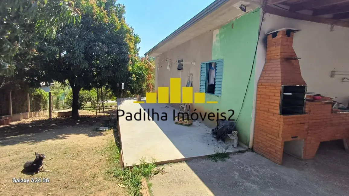 Chácara com 2 quartos à venda, 889m2 em Aracoiaba Da Serra - SP - imagem 9 Foto 9 de Chácara com 2 quartos à venda, 889m2 em Aracoiaba Da Serra - SP